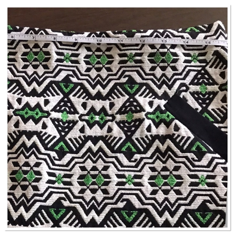 TOP Shop Aztec Print Skirt - Picture 6 of 8
